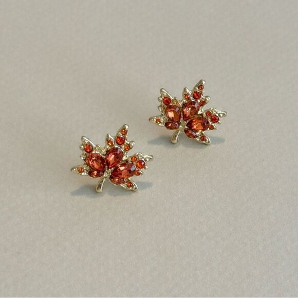 Leaf stud earrings M797 - Picture 2 of 4